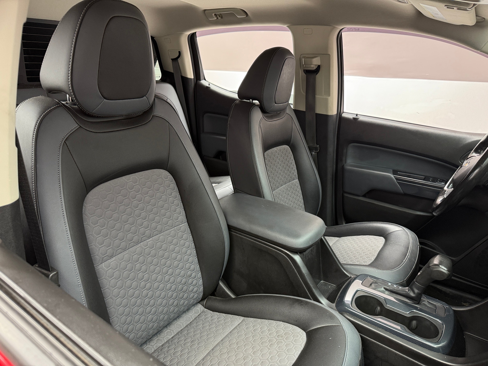 Thumbnail: 2016 Chevrolet Colorado - 2