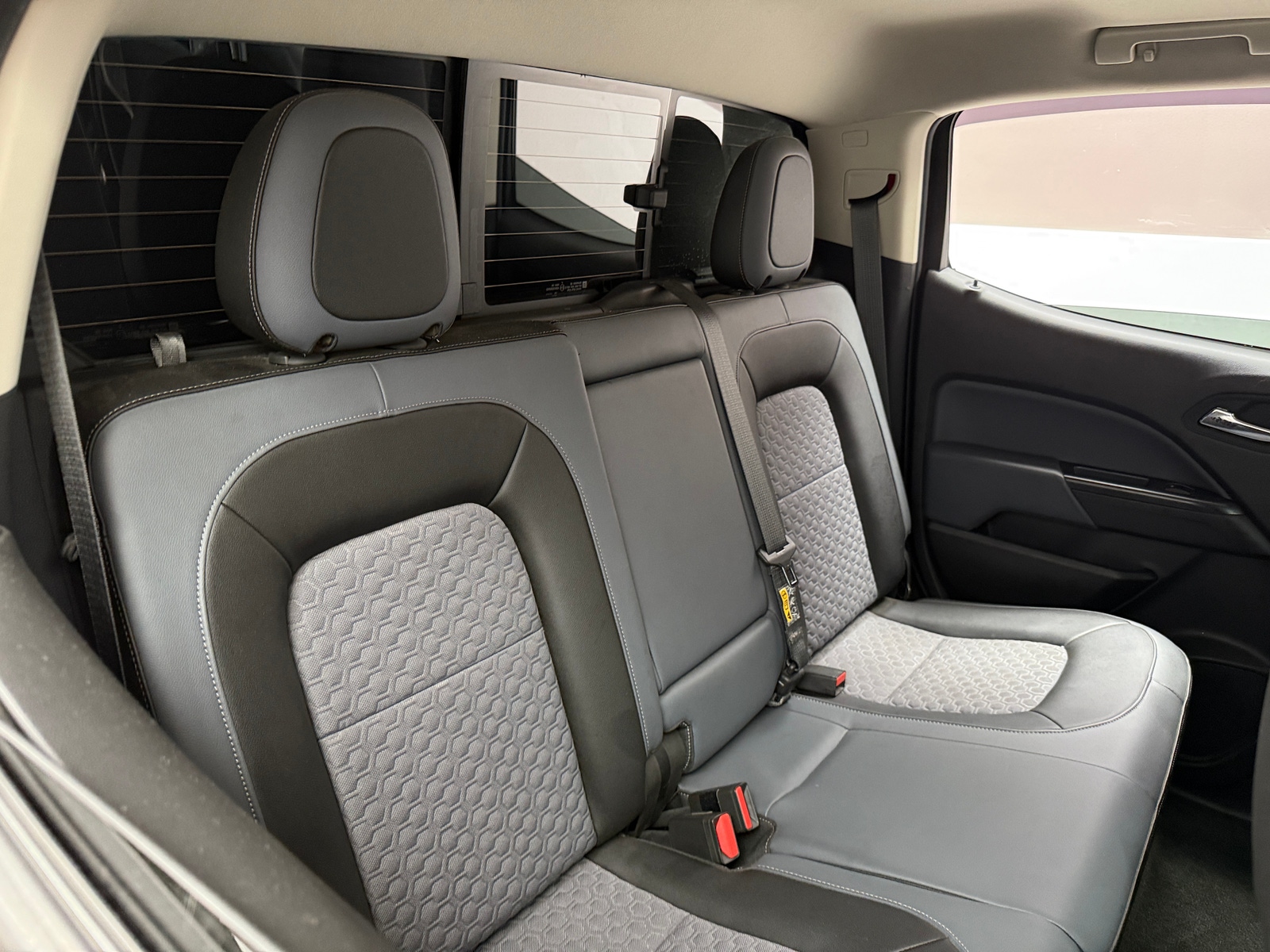 Thumbnail: 2016 Chevrolet Colorado - 6