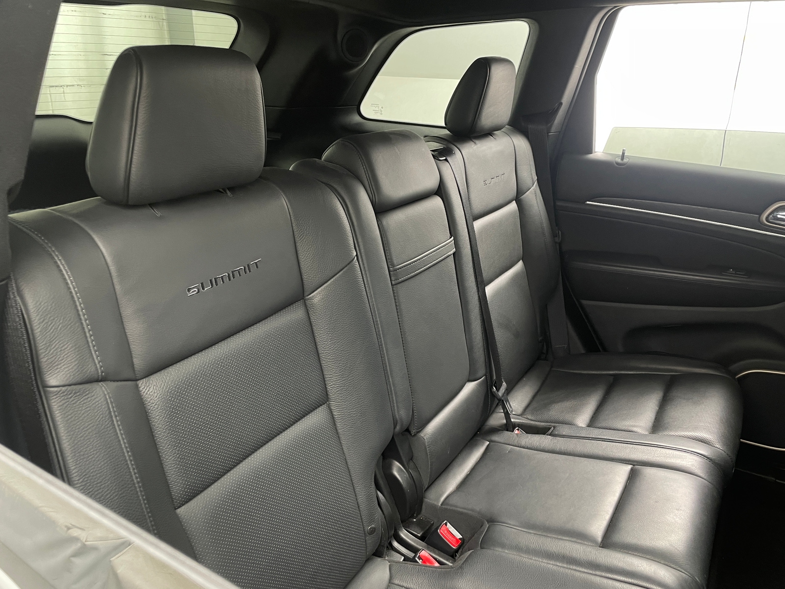 Thumbnail: 2016 Jeep Grand Cherokee - 5