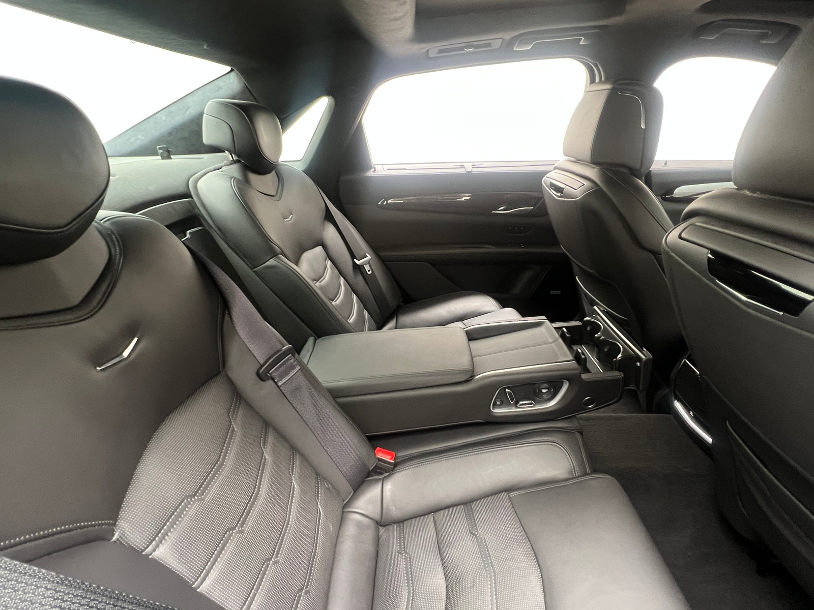Thumbnail: 2018 Cadillac CT6 - 5