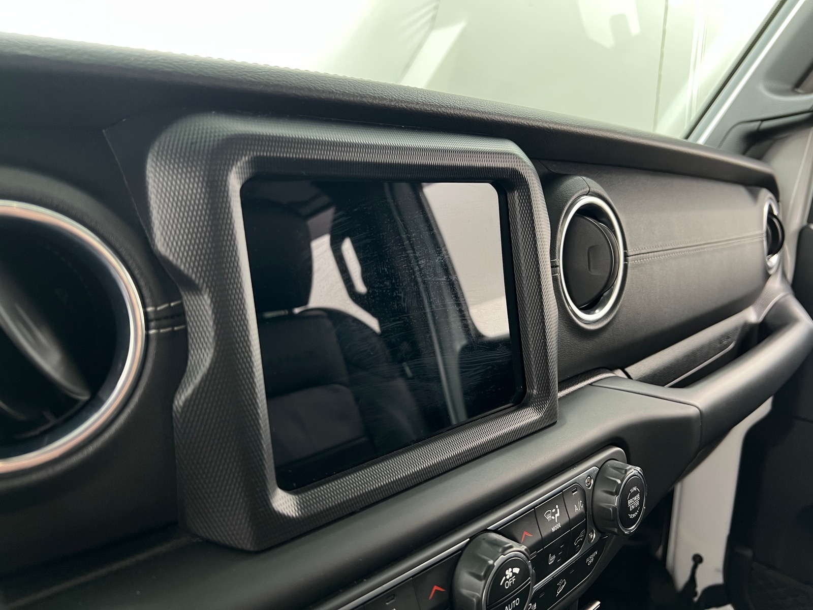 Thumbnail: 2018 Jeep Wrangler - 3