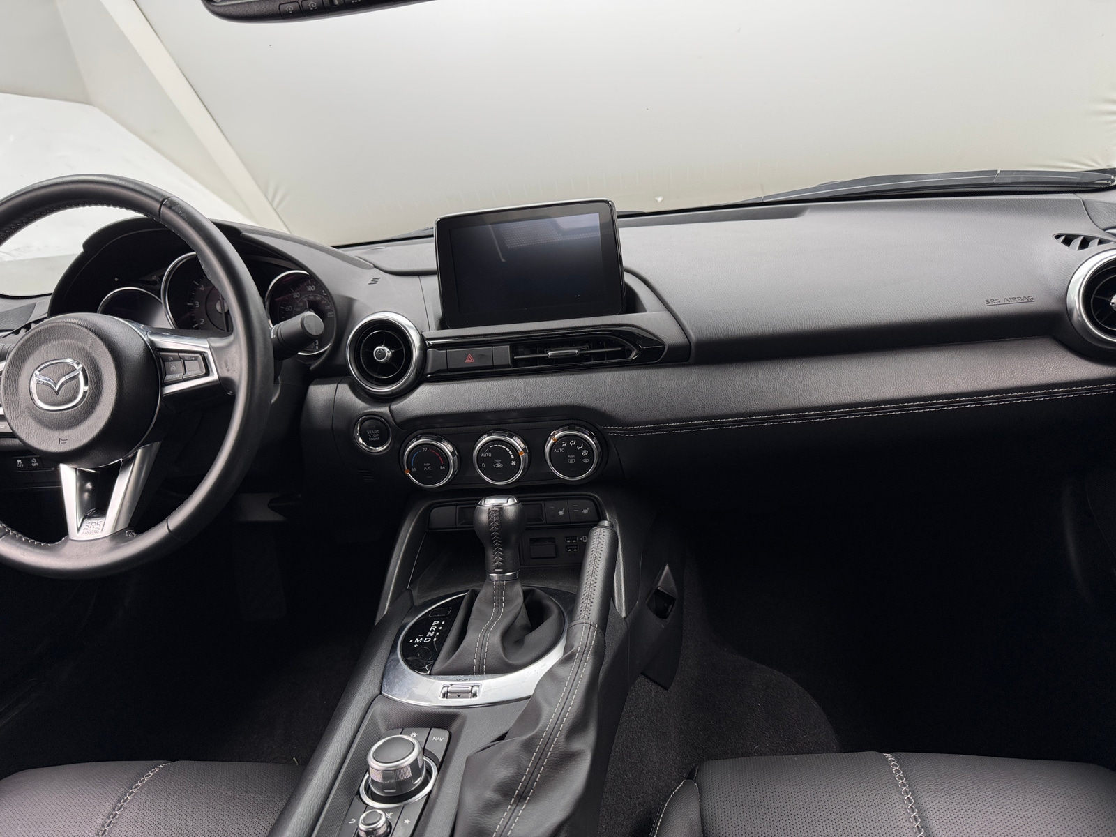 Thumbnail: 2022 Mazda MX-5 Miata - 2