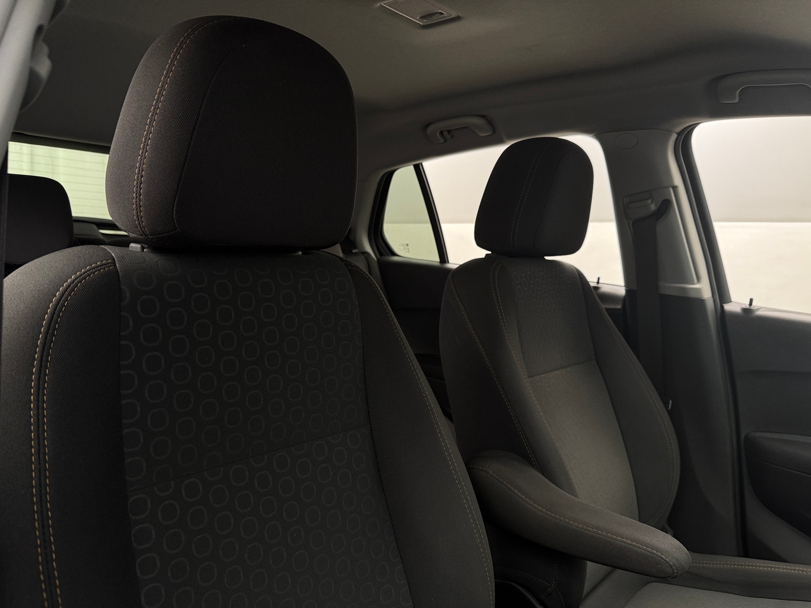 Thumbnail: 2020 Chevrolet Trax - 2