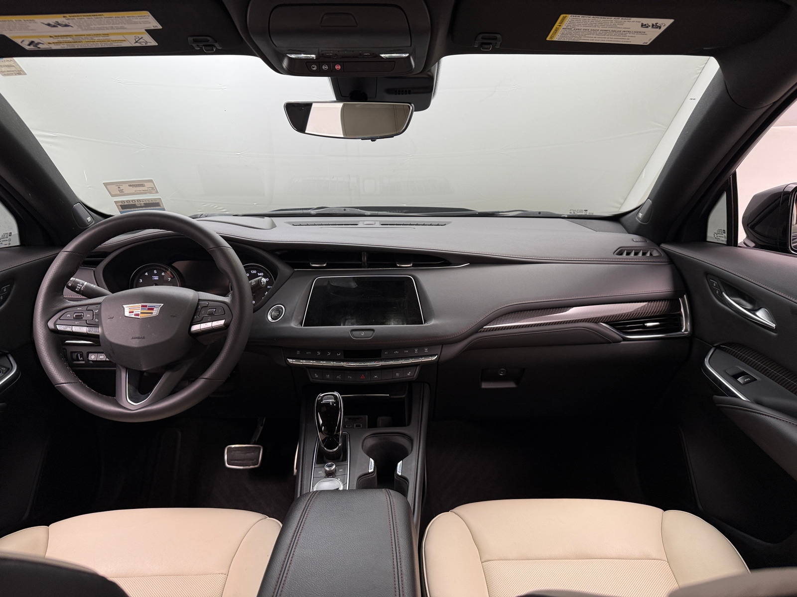 Thumbnail: 2022 Cadillac XT4 - 2