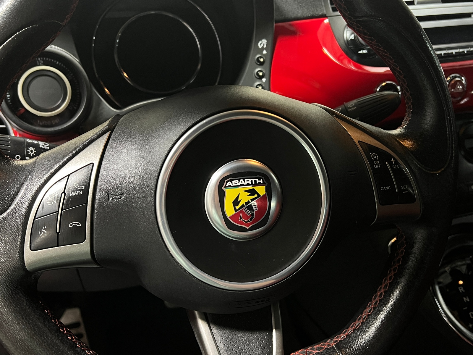Thumbnail: 2015 Fiat 500 - 4