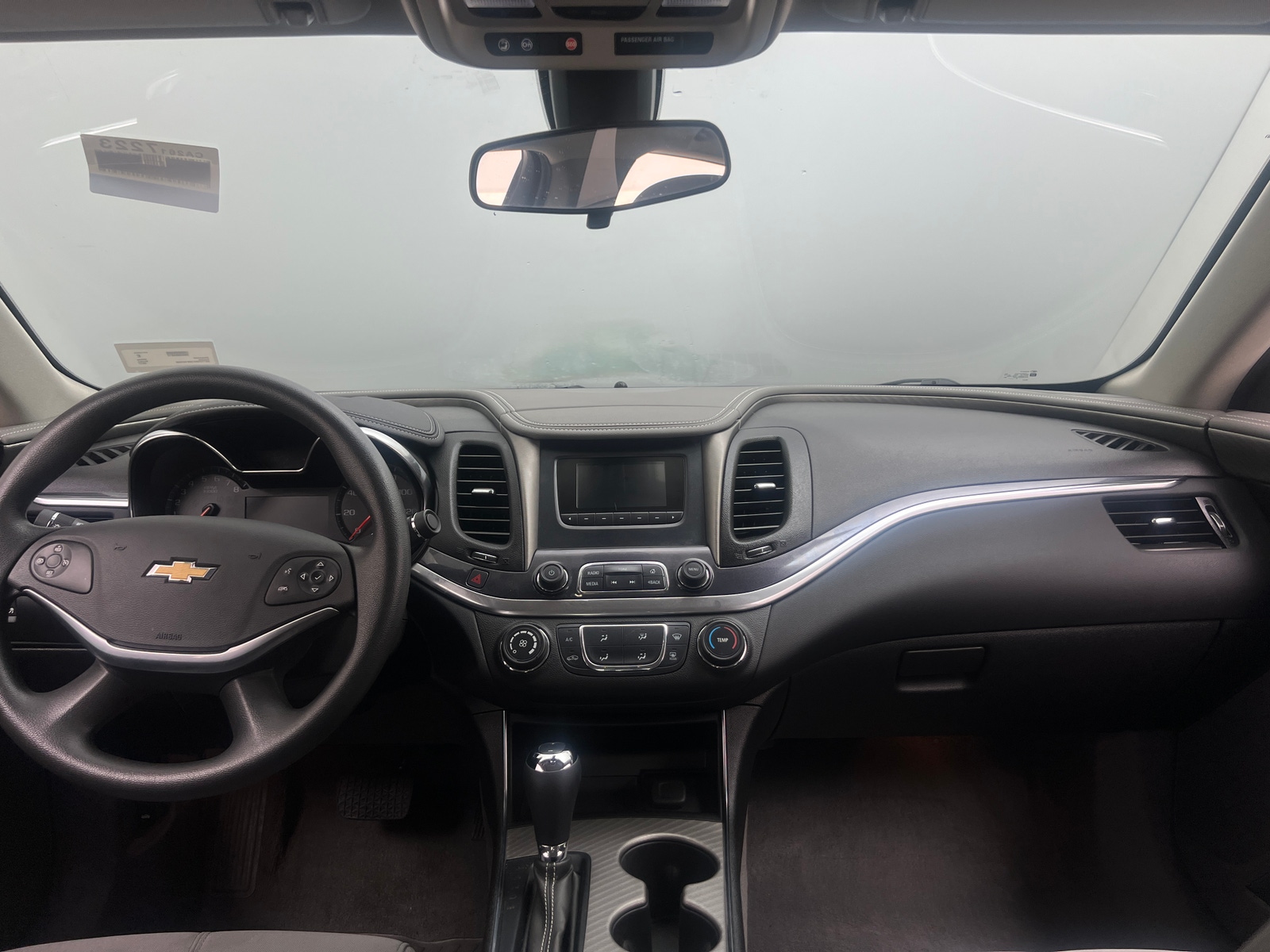Thumbnail: 2017 Chevrolet Impala - 3