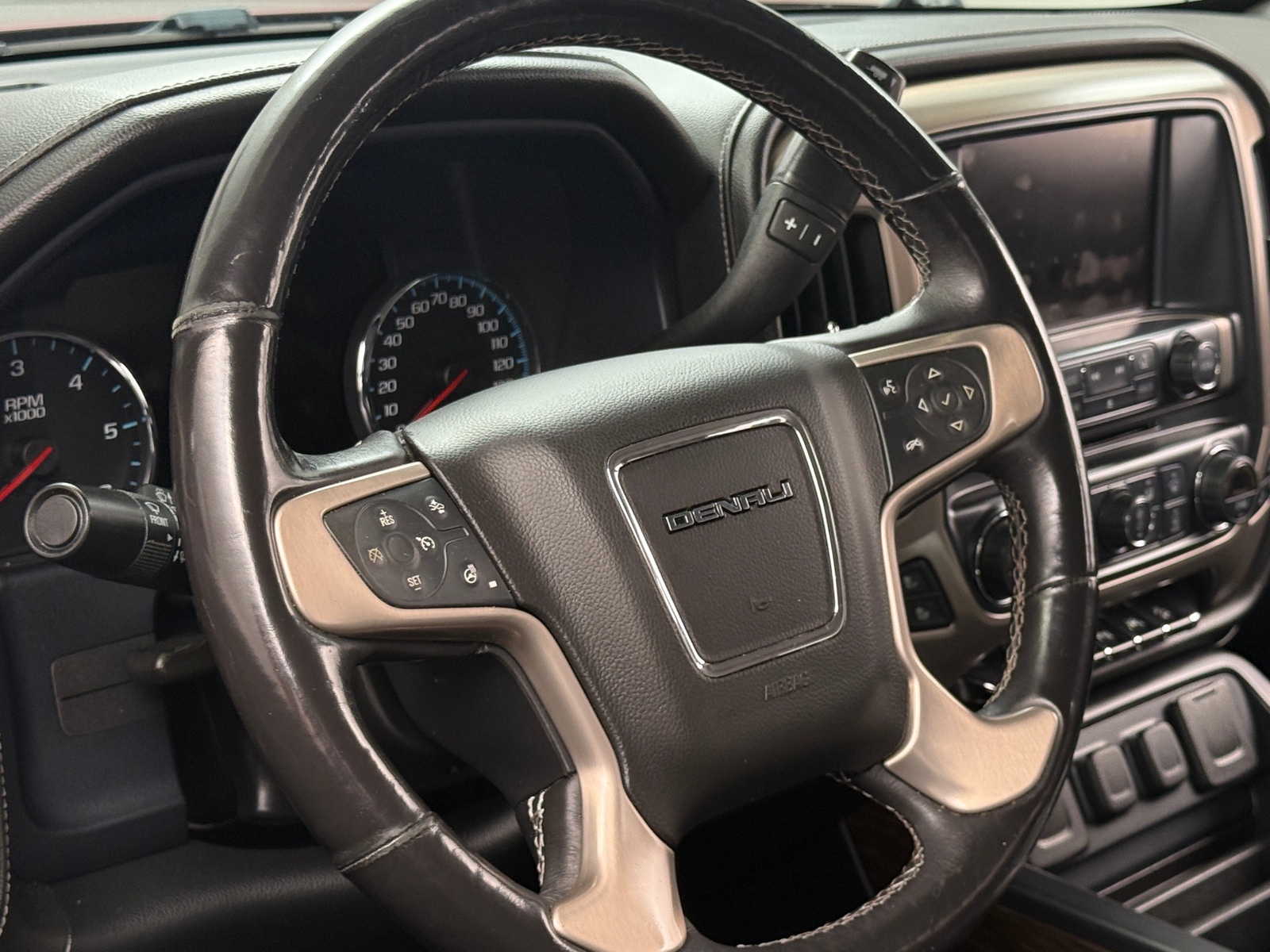 Thumbnail: 2017 GMC Sierra 1500 - 4
