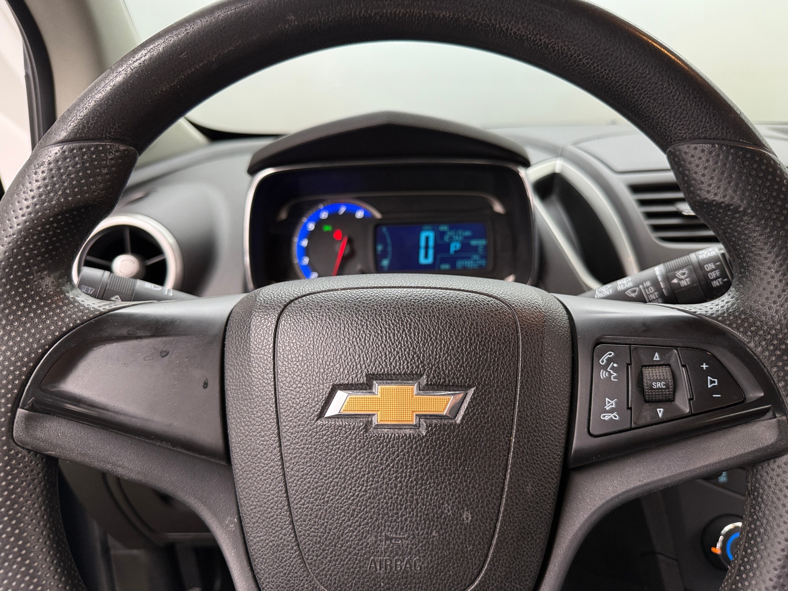 Thumbnail: 2016 Chevrolet Trax - 5