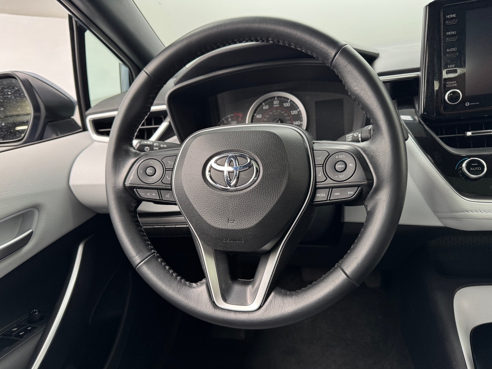 Thumbnail: 2022 Toyota Corolla - 5