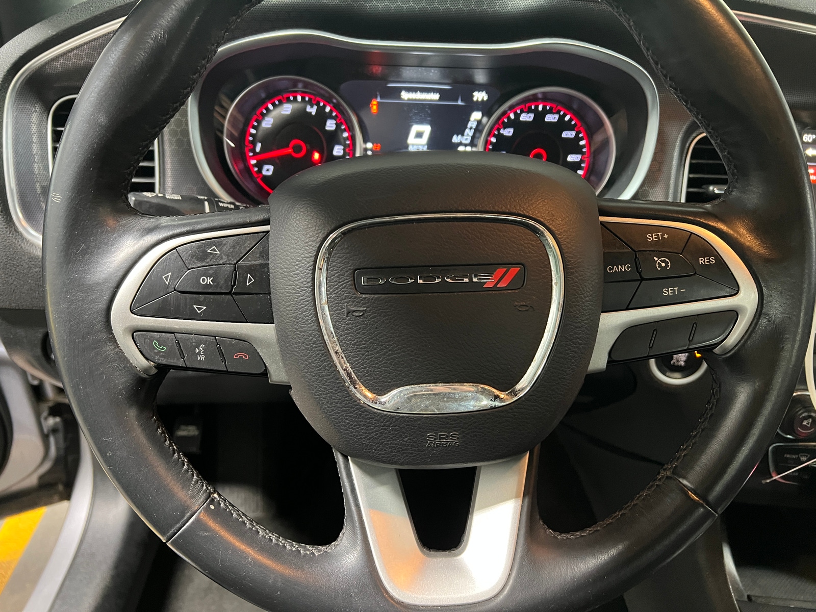Thumbnail: 2016 Dodge Charger - 5