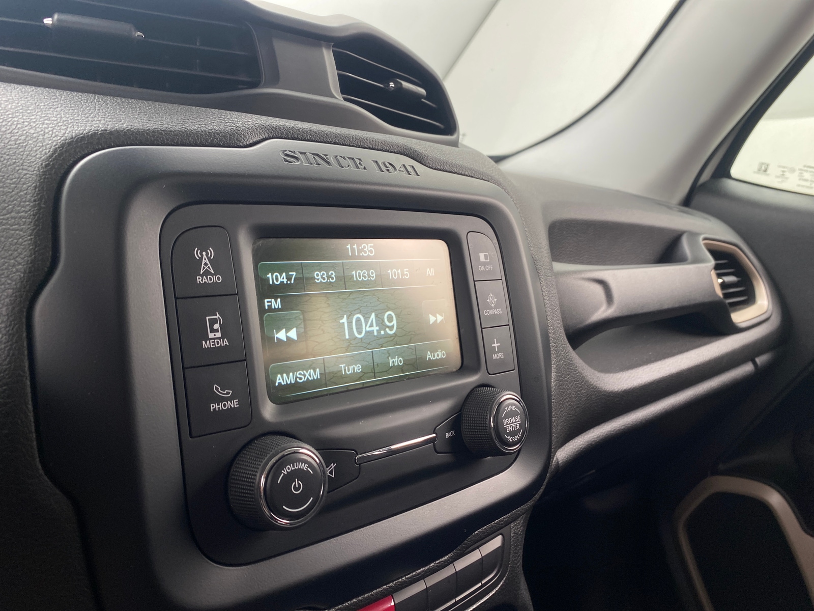 Thumbnail: 2015 Jeep Renegade - 4