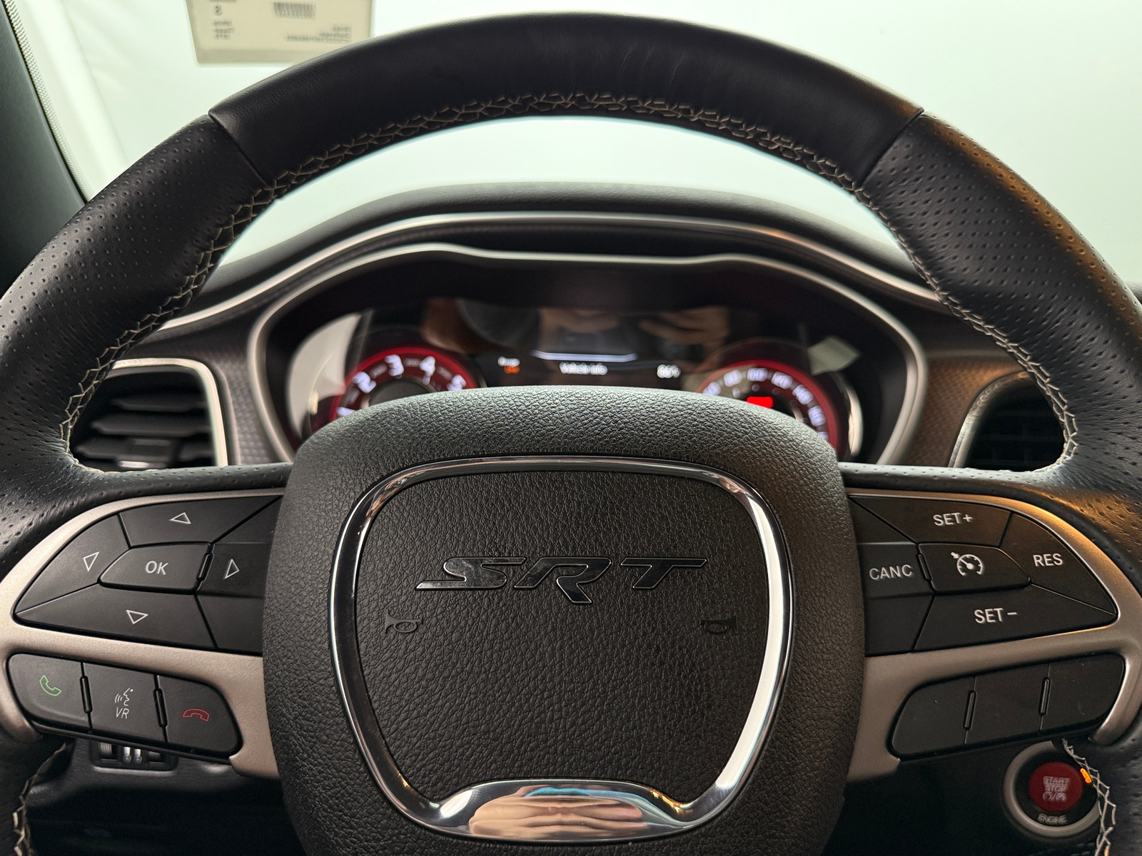 Thumbnail: 2015 Dodge Challenger - 3