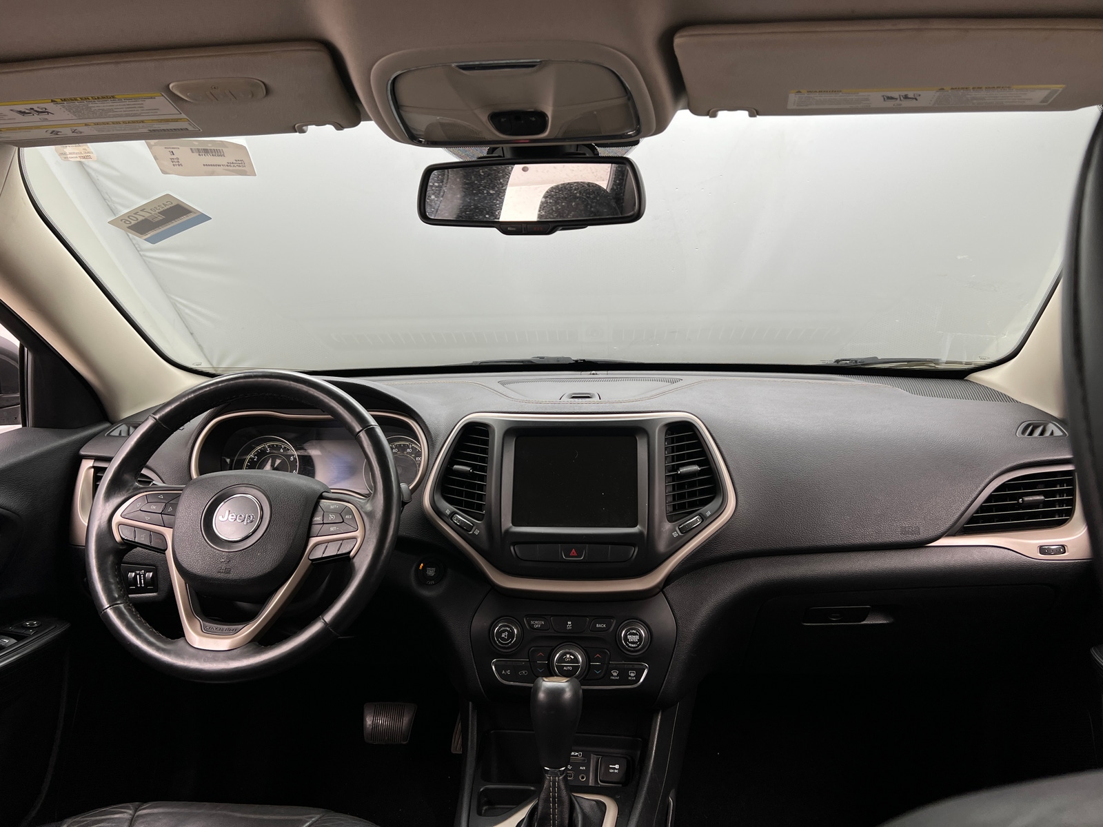 Thumbnail: 2015 Jeep Cherokee - 2