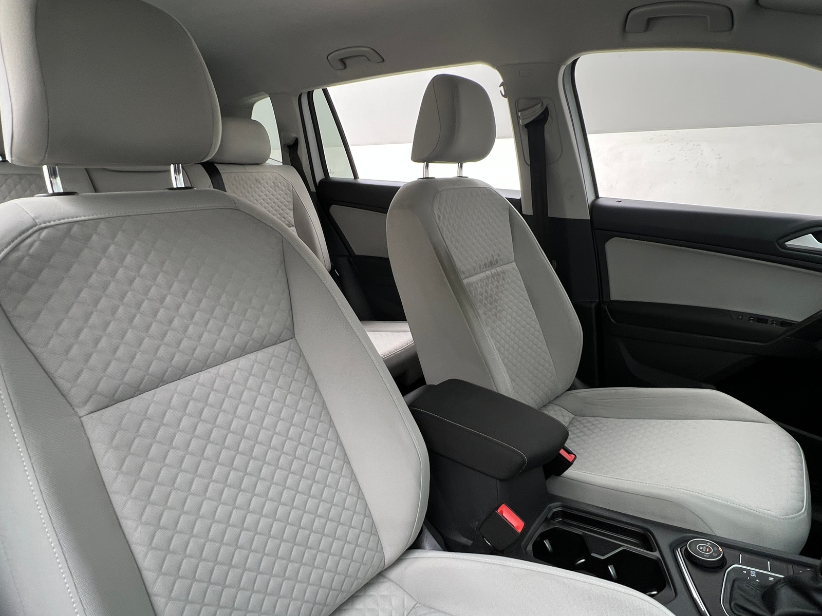 Thumbnail: 2021 Volkswagen Tiguan - 2