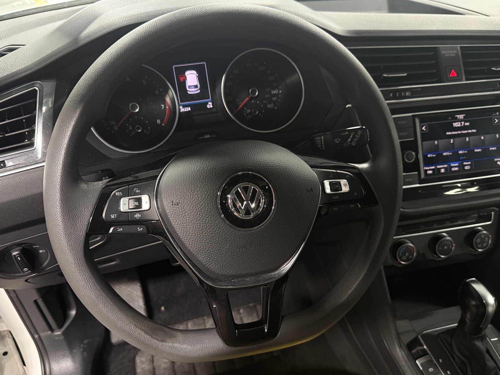Thumbnail: 2021 Volkswagen Tiguan - 5
