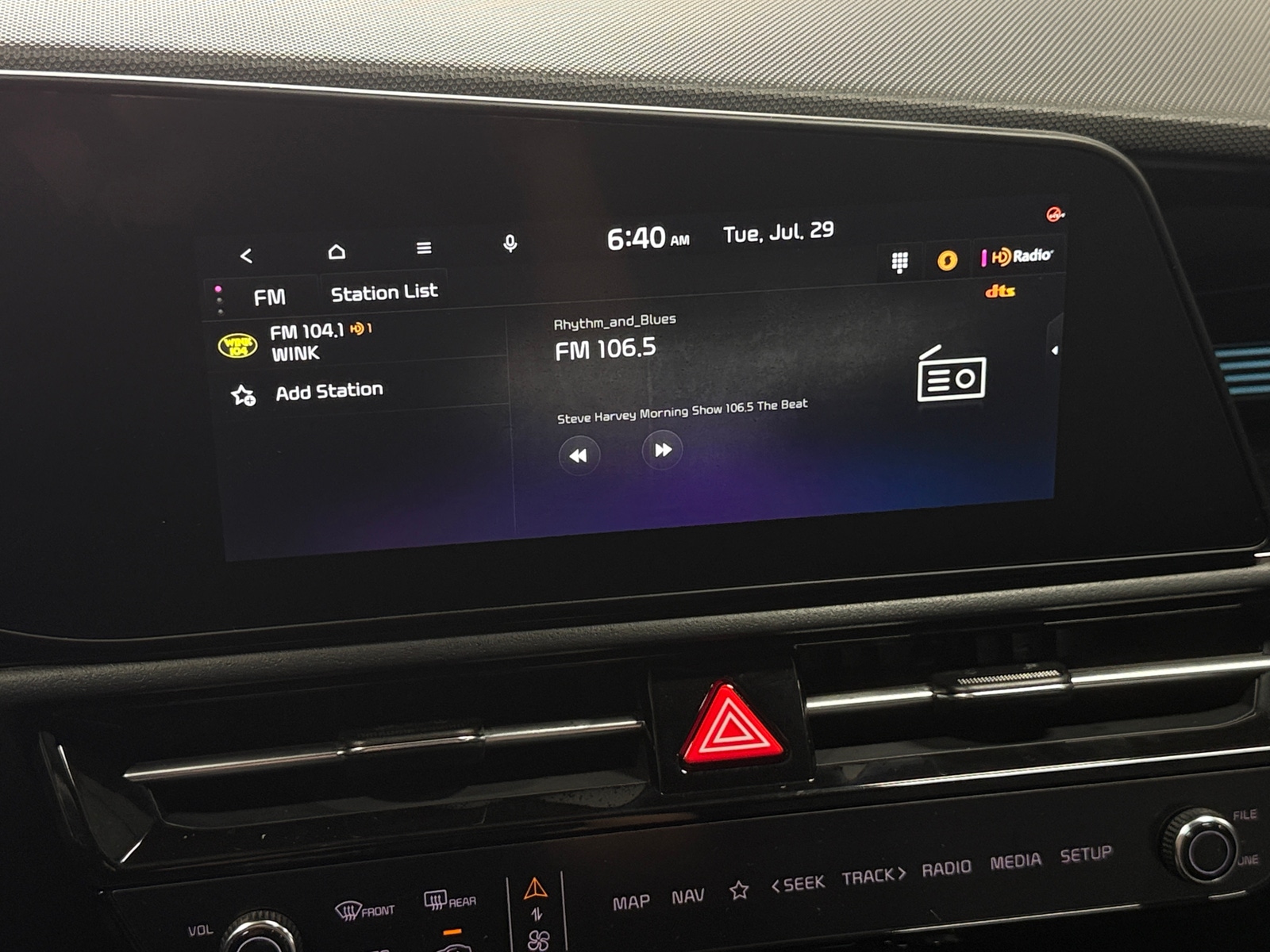 Thumbnail: 2024 Kia Niro - 3