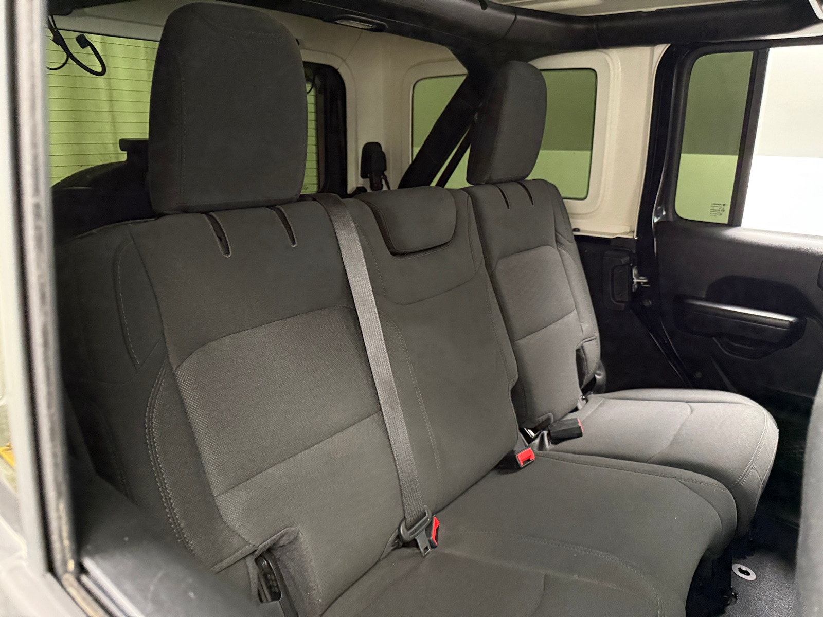Thumbnail: 2020 Jeep Wrangler - 6