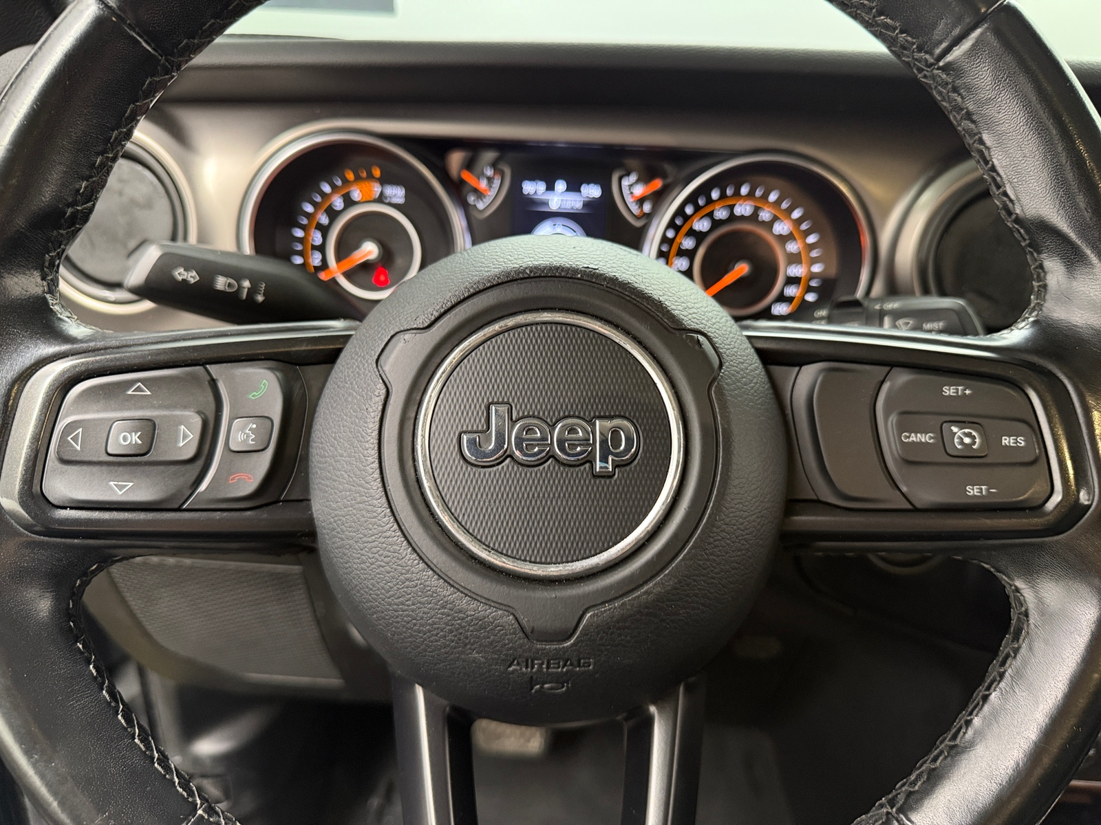 Thumbnail: 2020 Jeep Wrangler - 5
