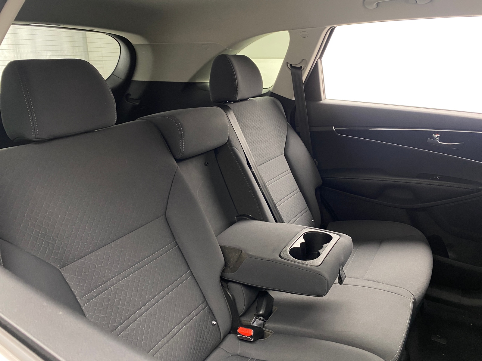 Thumbnail: 2017 Kia Sorento - 6