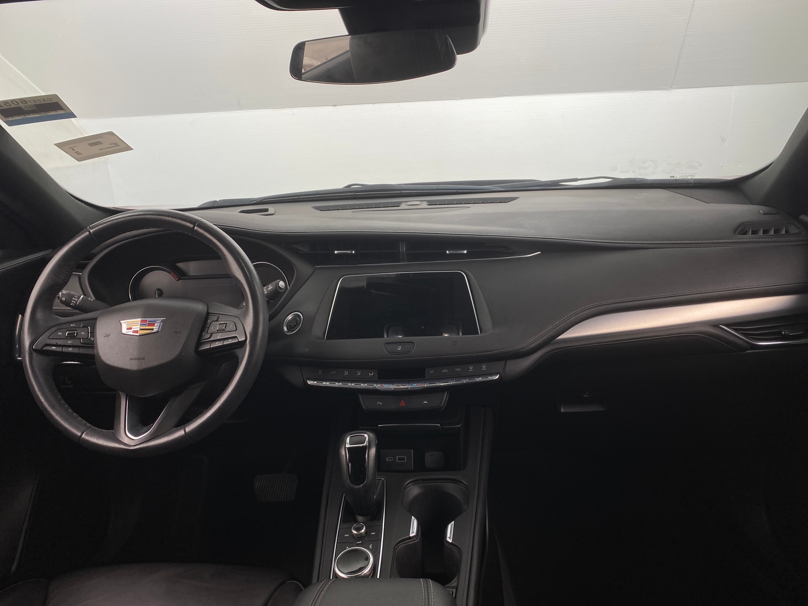 Thumbnail: 2019 Cadillac XT4 - 2