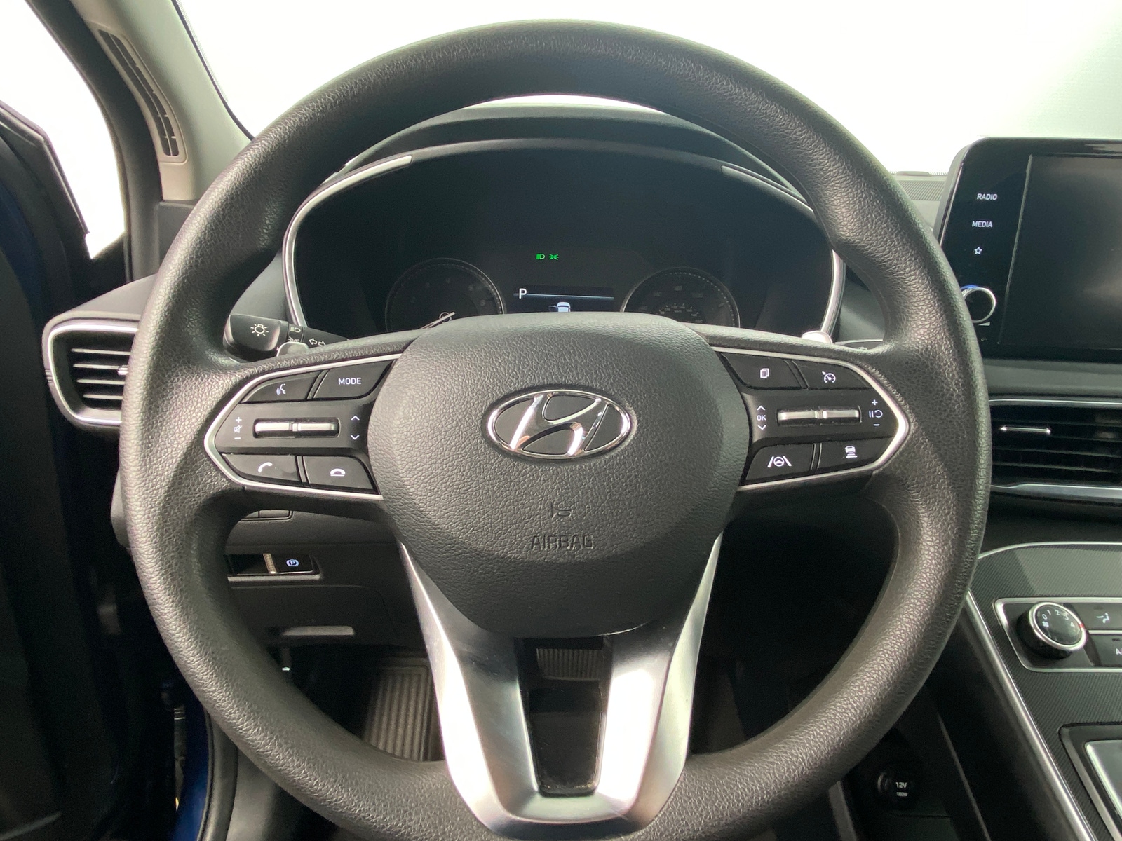 Thumbnail: 2022 Hyundai Santa Fe - 5