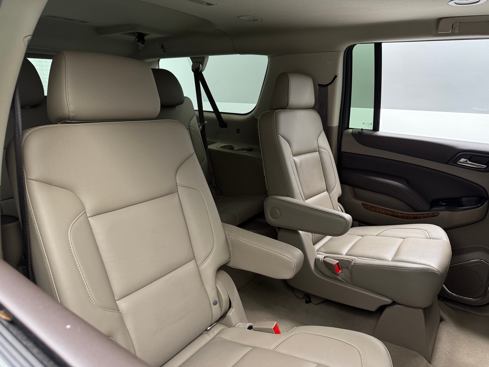Thumbnail: 2020 Chevrolet Suburban - 5