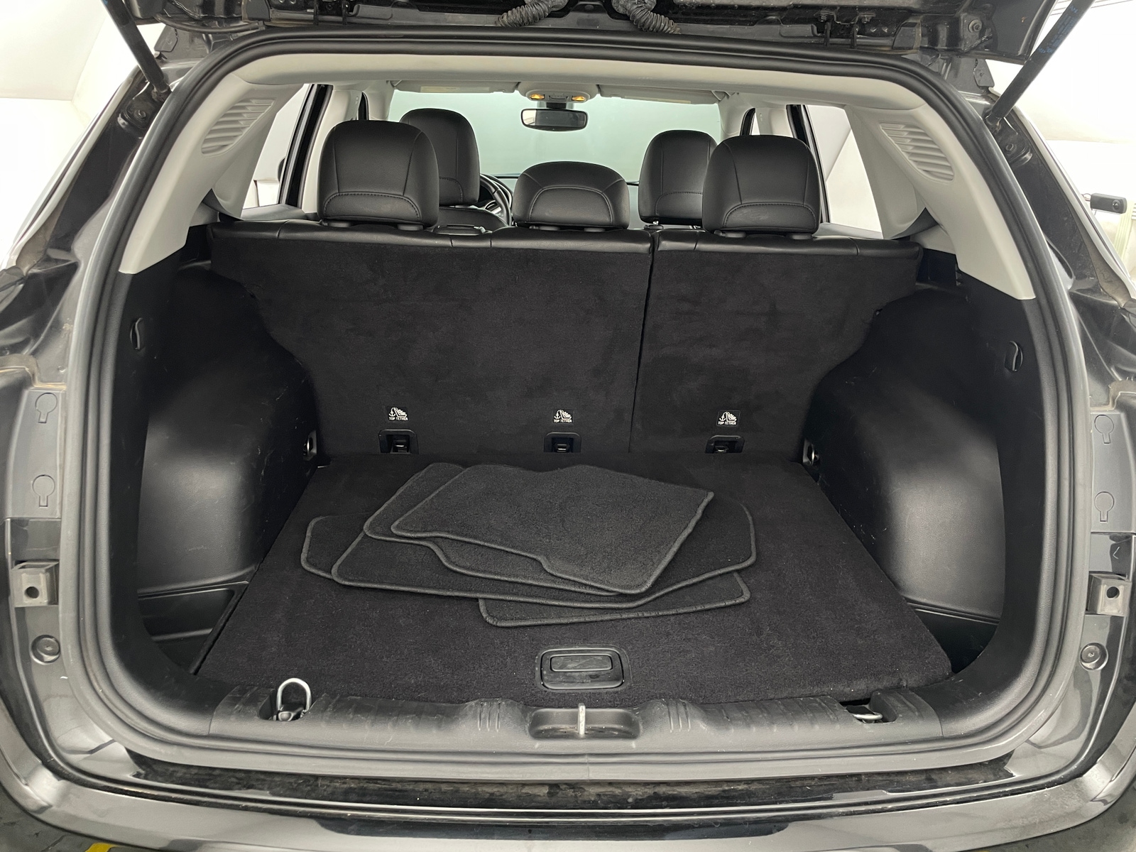 Thumbnail: 2020 Jeep Compass - 7