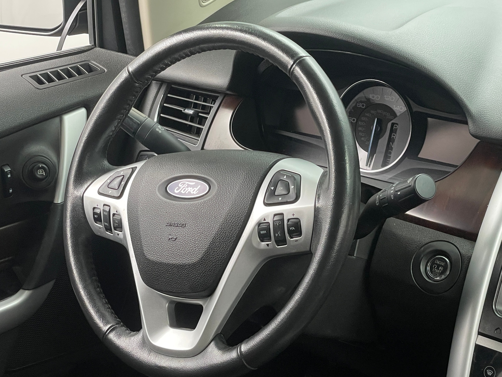 Thumbnail: 2014 Ford Edge - 4
