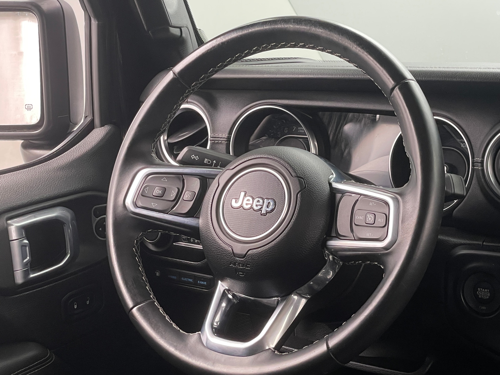 Thumbnail: 2021 Jeep Wrangler - 4