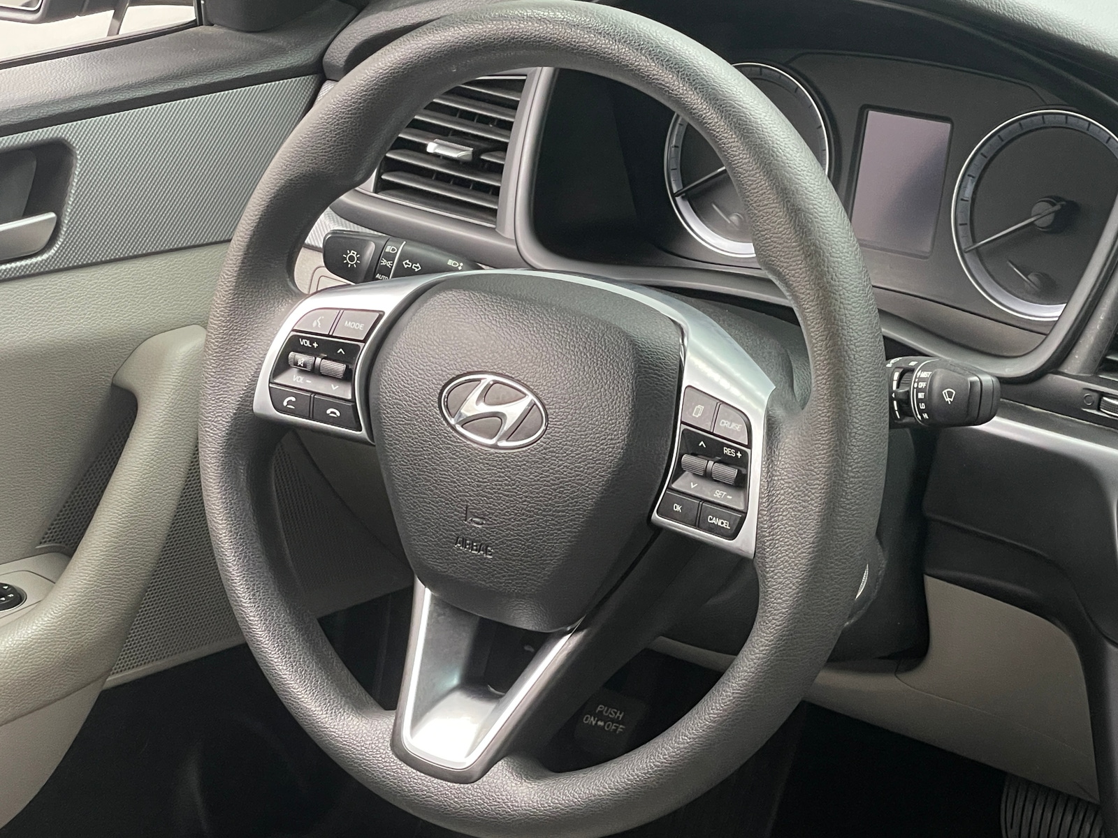 Thumbnail: 2019 Hyundai Sonata - 5