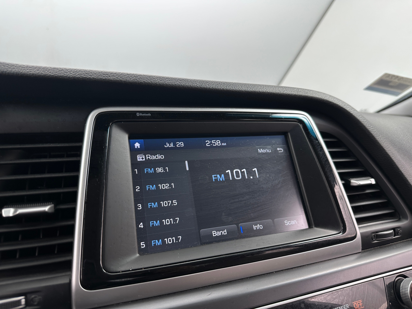 Thumbnail: 2019 Hyundai Sonata - 4