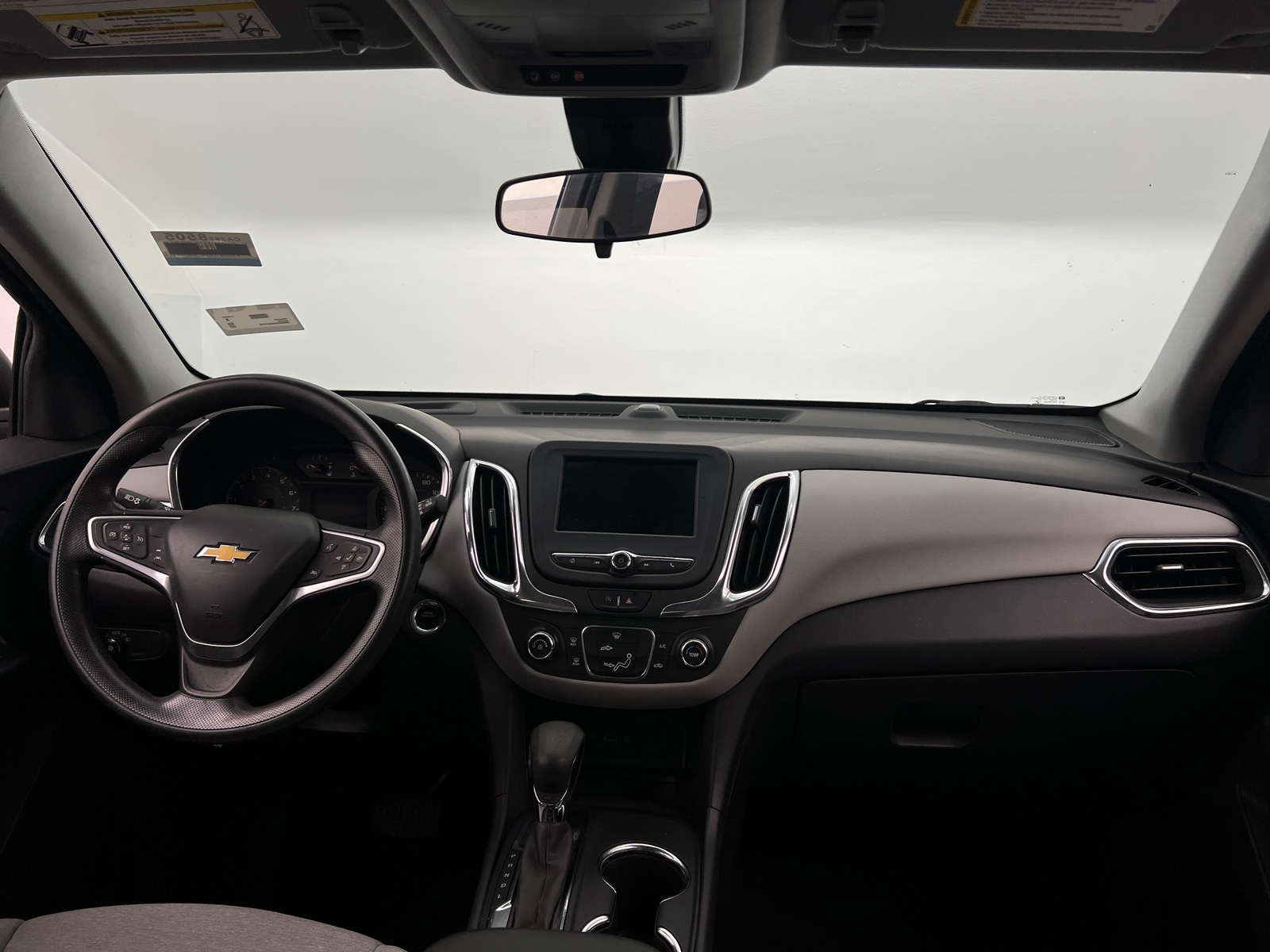 Thumbnail: 2022 Chevrolet Equinox - 3