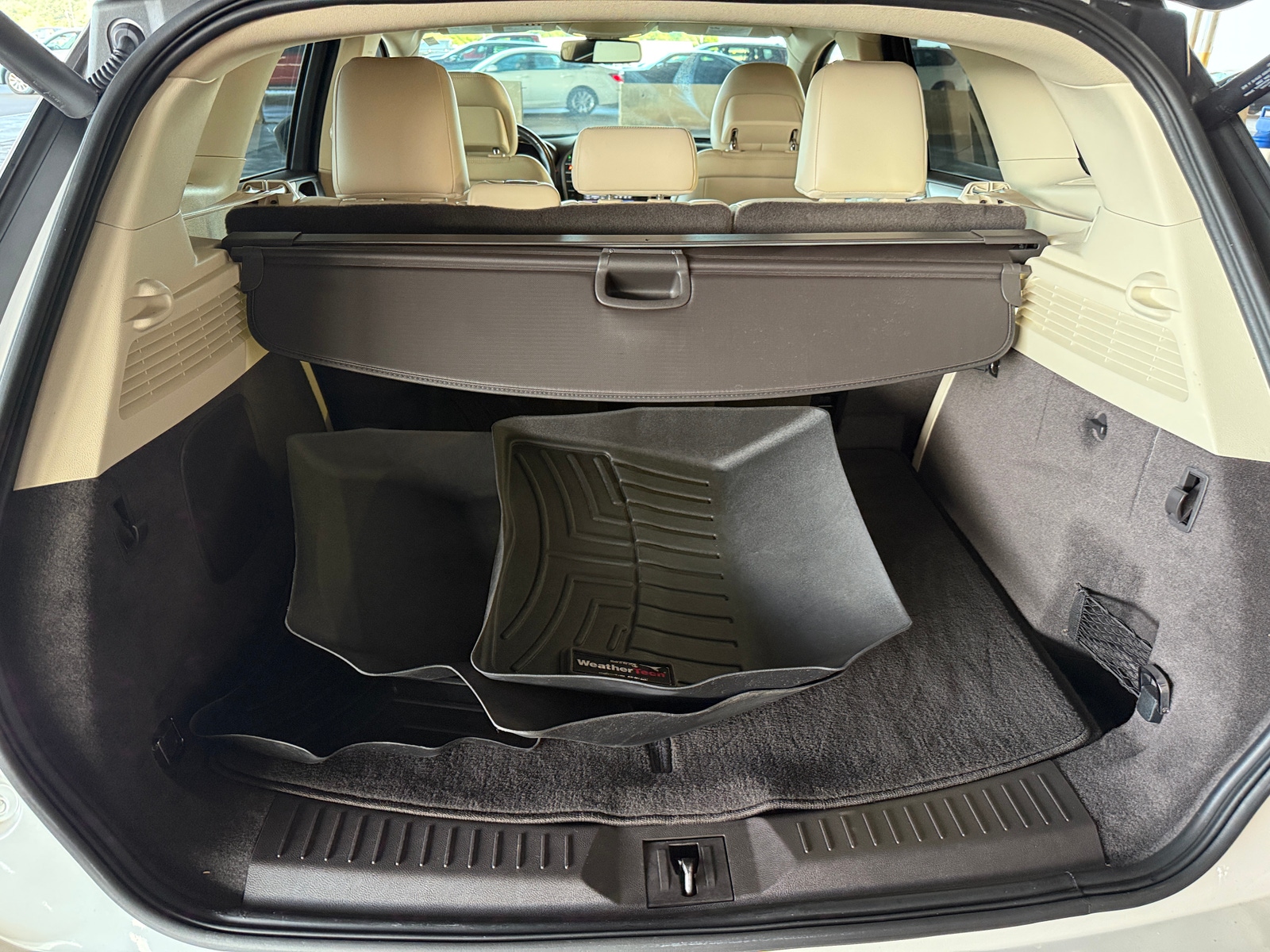 Thumbnail: 2015 Lincoln MKC - 6