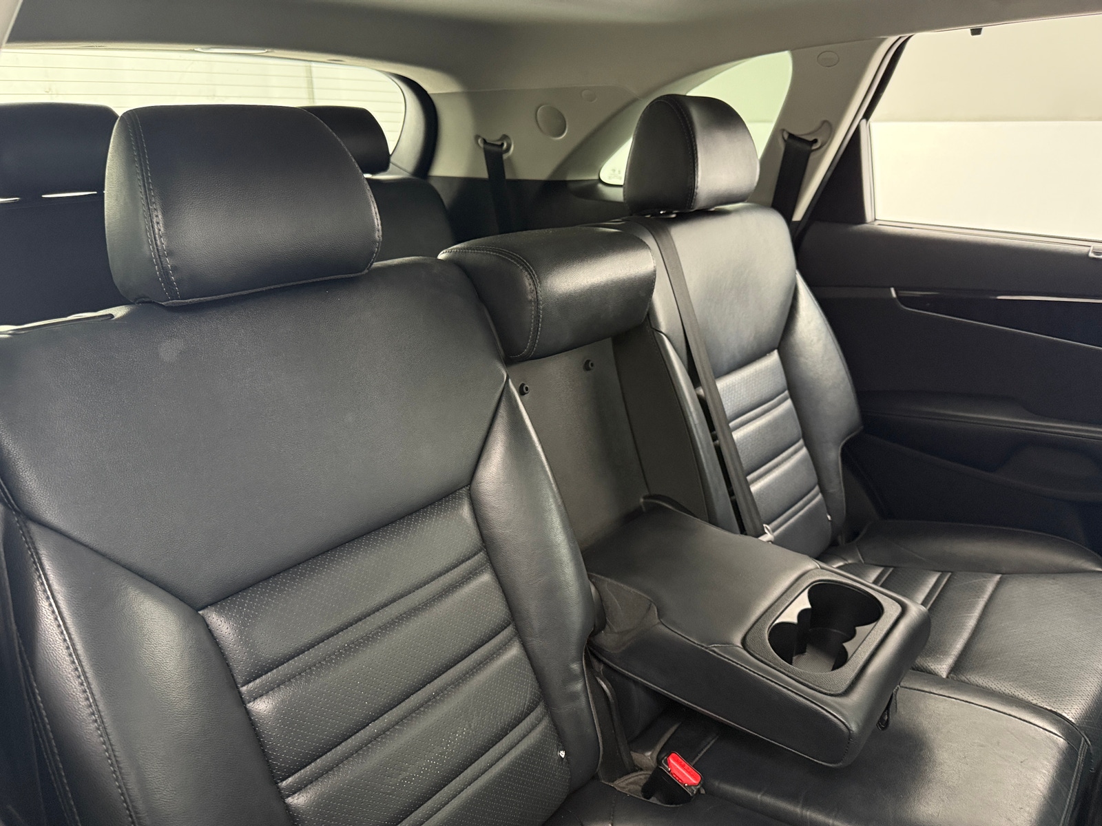 Thumbnail: 2019 Kia Sorento - 5
