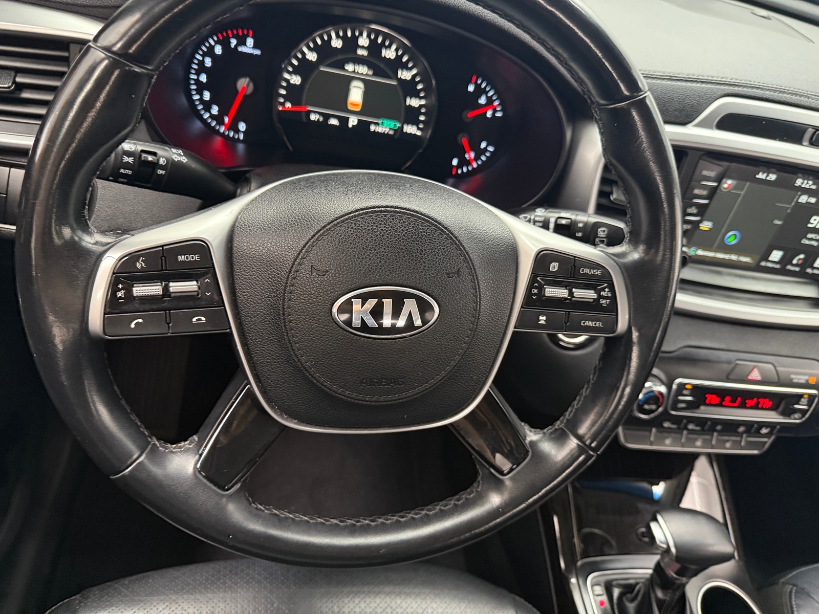 Thumbnail: 2019 Kia Sorento - 4