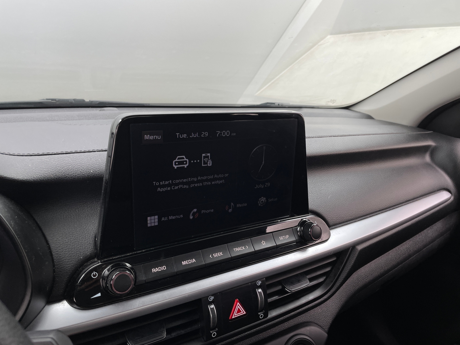 Thumbnail: 2022 Kia Forte - 4
