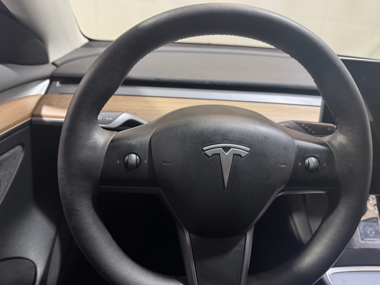 Thumbnail: 2023 Tesla Model 3 - 4