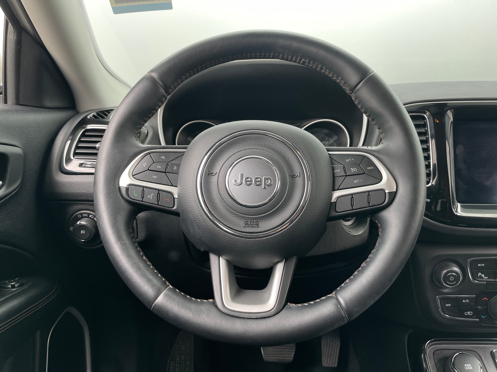 Thumbnail: 2019 Jeep Compass - 4