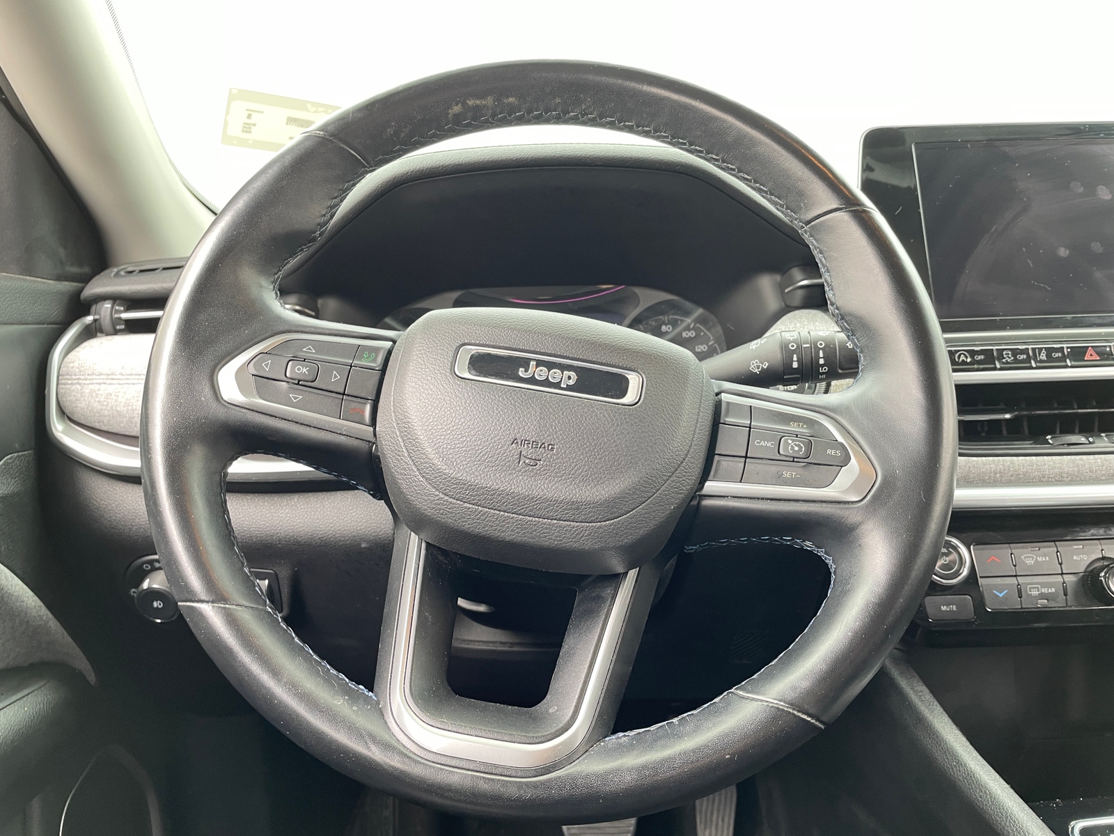 Thumbnail: 2022 Jeep Compass - 5