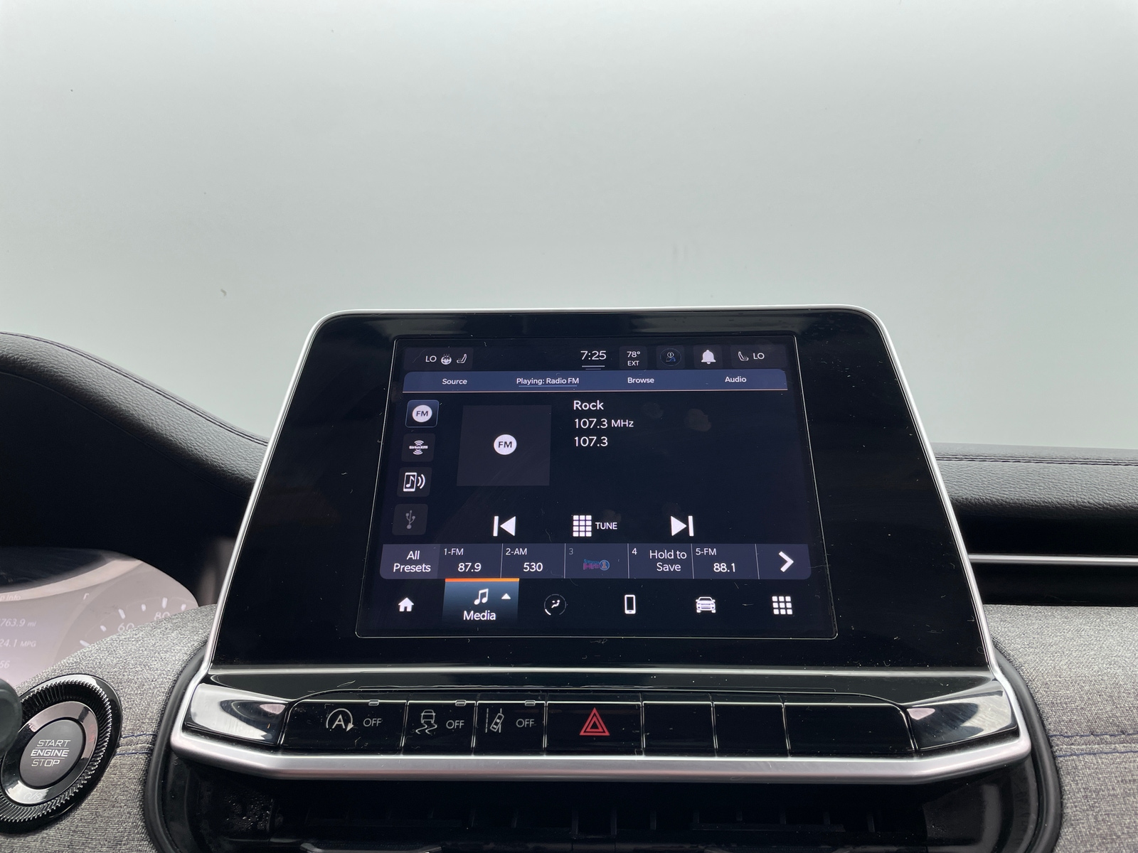 Thumbnail: 2022 Jeep Compass - 4