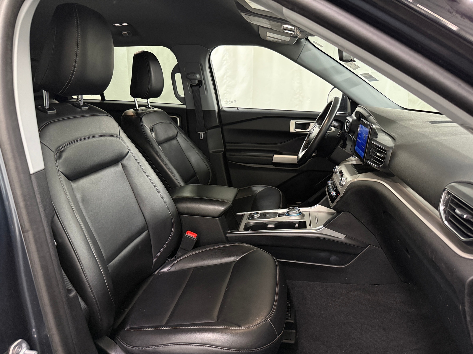 Thumbnail: 2022 Ford Explorer - 2