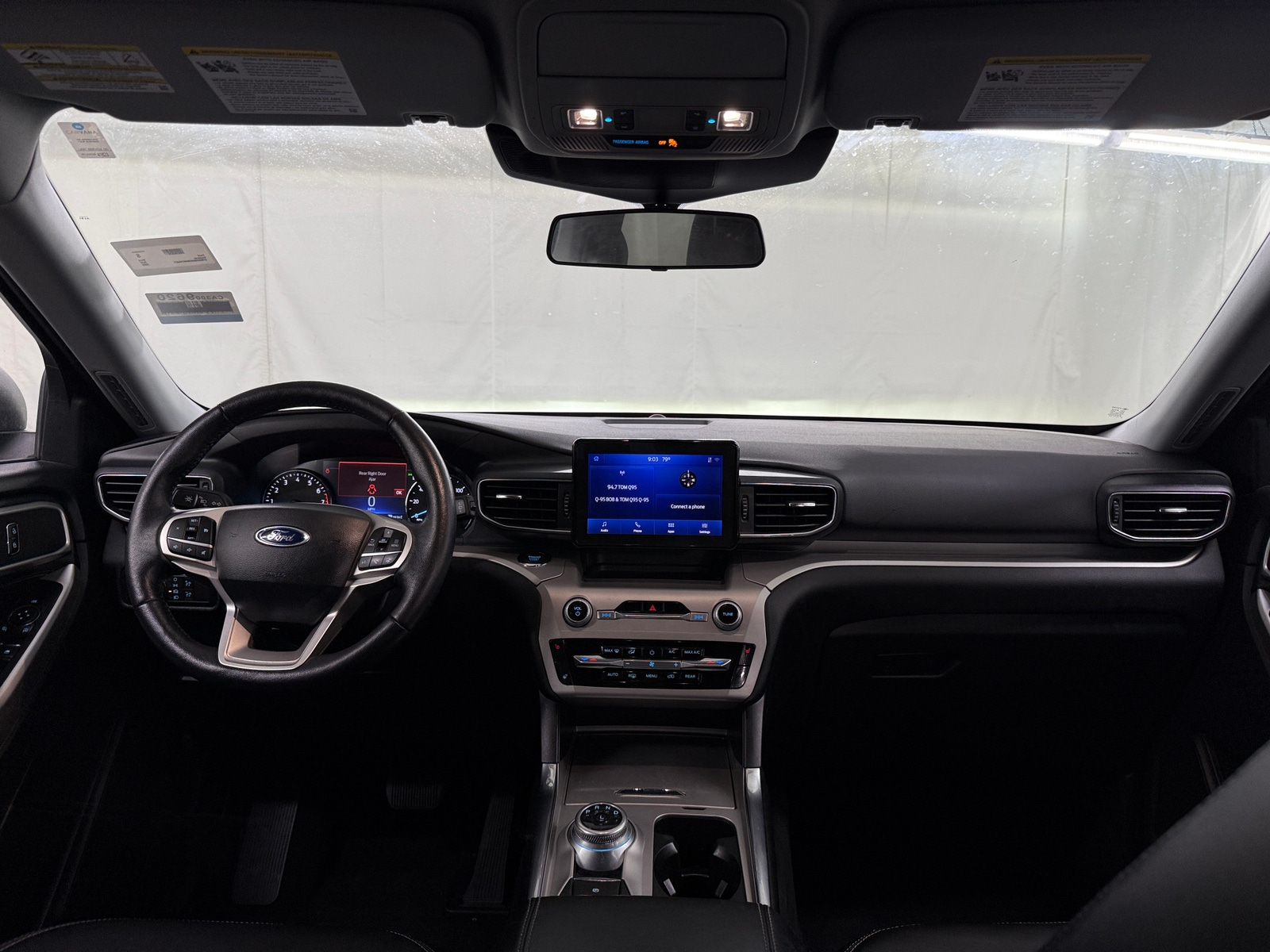 Thumbnail: 2022 Ford Explorer - 3