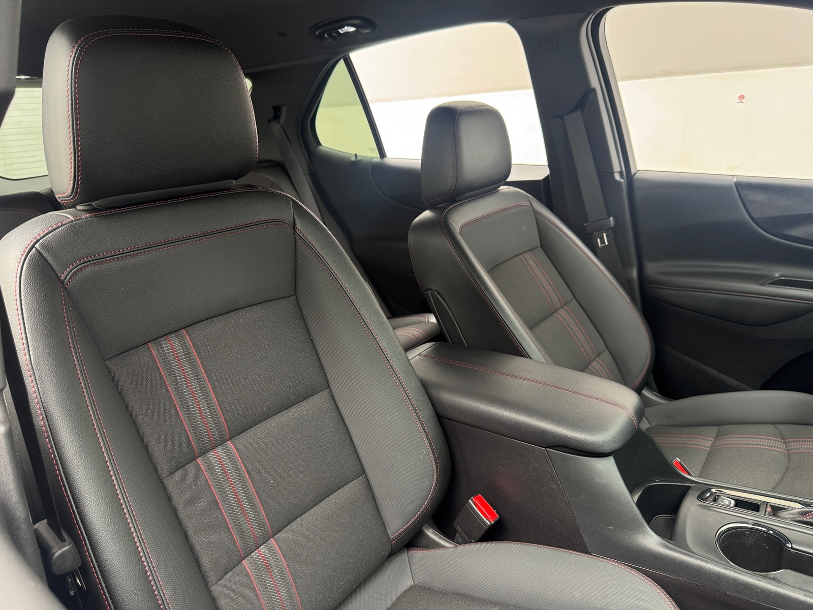Thumbnail: 2024 Chevrolet Equinox - 2