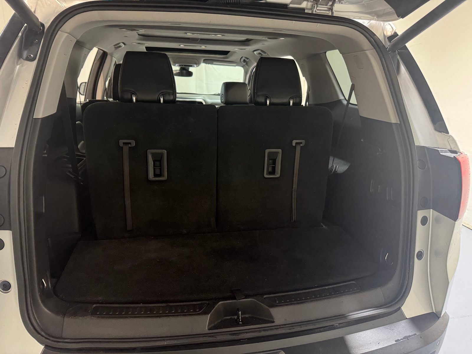 Thumbnail: 2019 GMC Acadia - 6