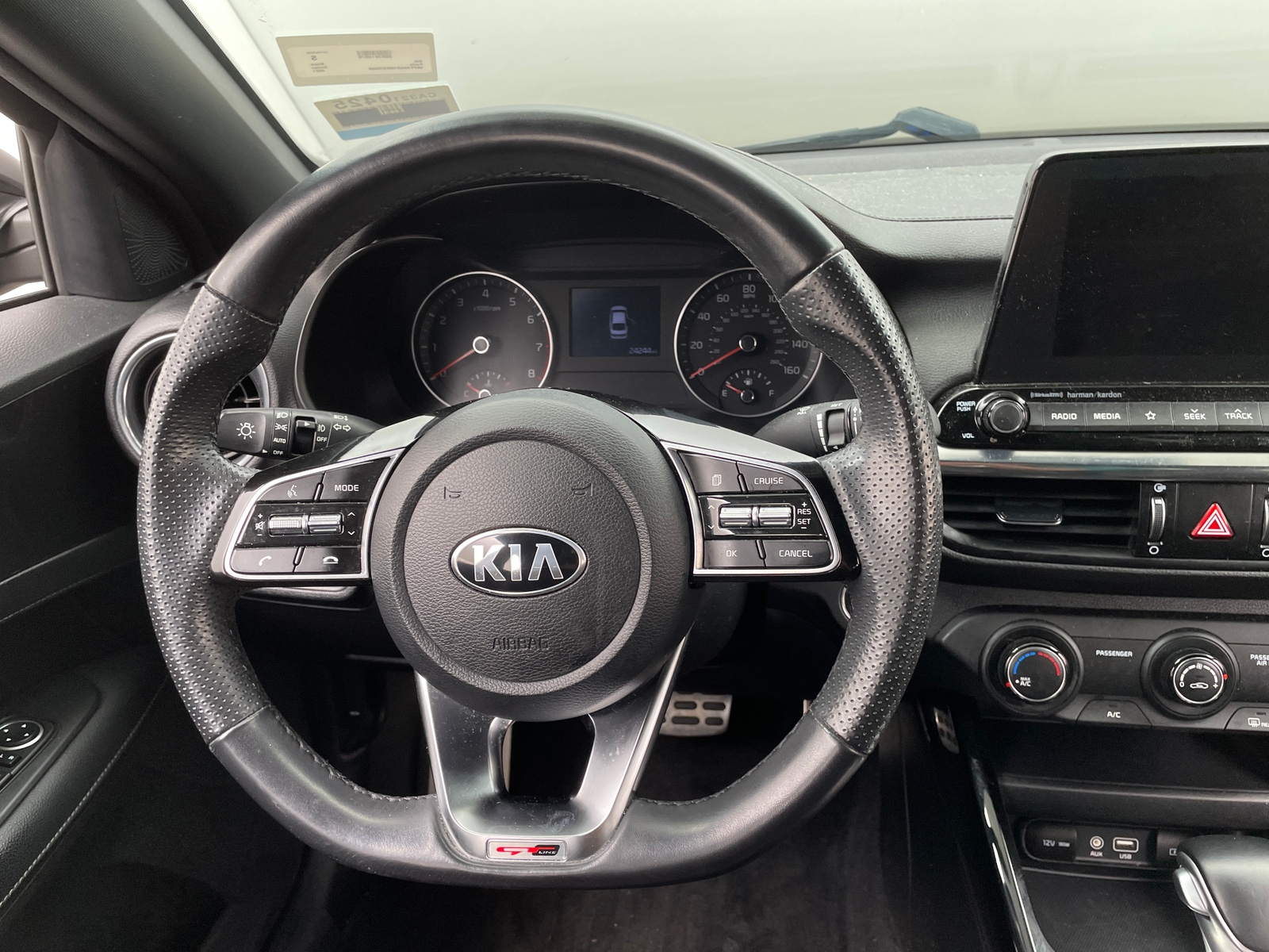 Thumbnail: 2021 Kia Forte - 4