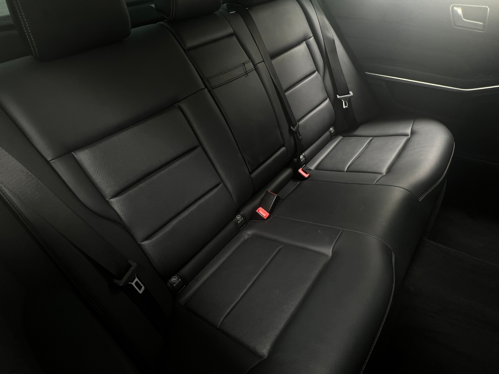 Thumbnail: 2016 Mercedes-Benz E-Class - 5