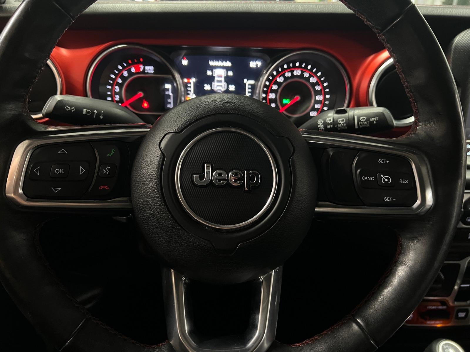 Thumbnail: 2019 Jeep Wrangler - 4