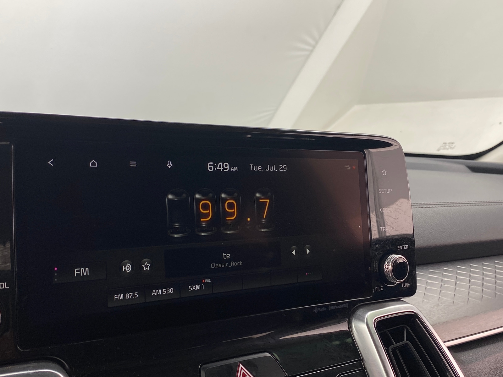 Thumbnail: 2021 Kia Sorento - 3