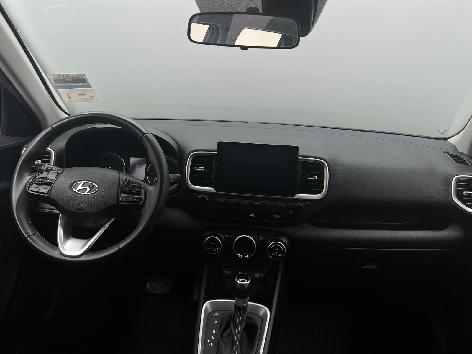 Thumbnail: 2022 Hyundai Venue - 3