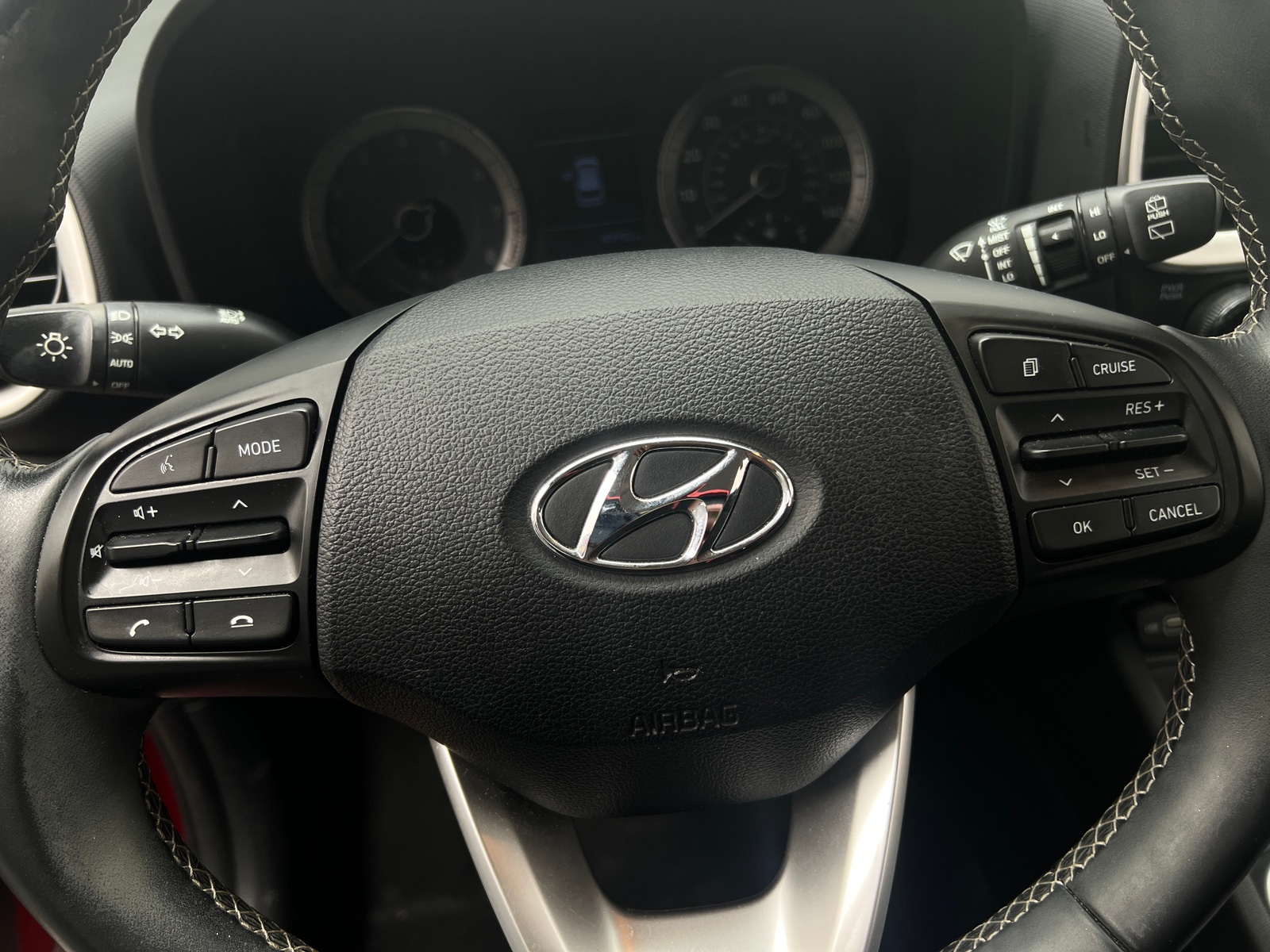 Thumbnail: 2022 Hyundai Venue - 5